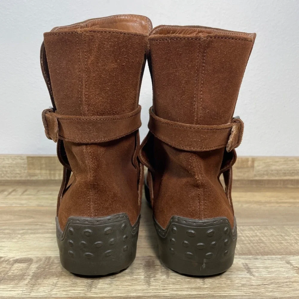 Tod's Men Brown Suede Buckle Strap Ankle Boots Pebble Soles UK 9 - US 10.5 EUC